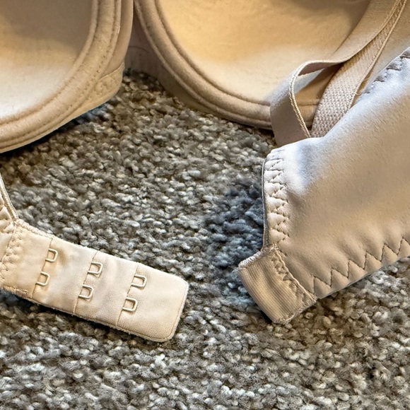 Fantasie T-Shirt Bra 32D - Picture 5 of 6